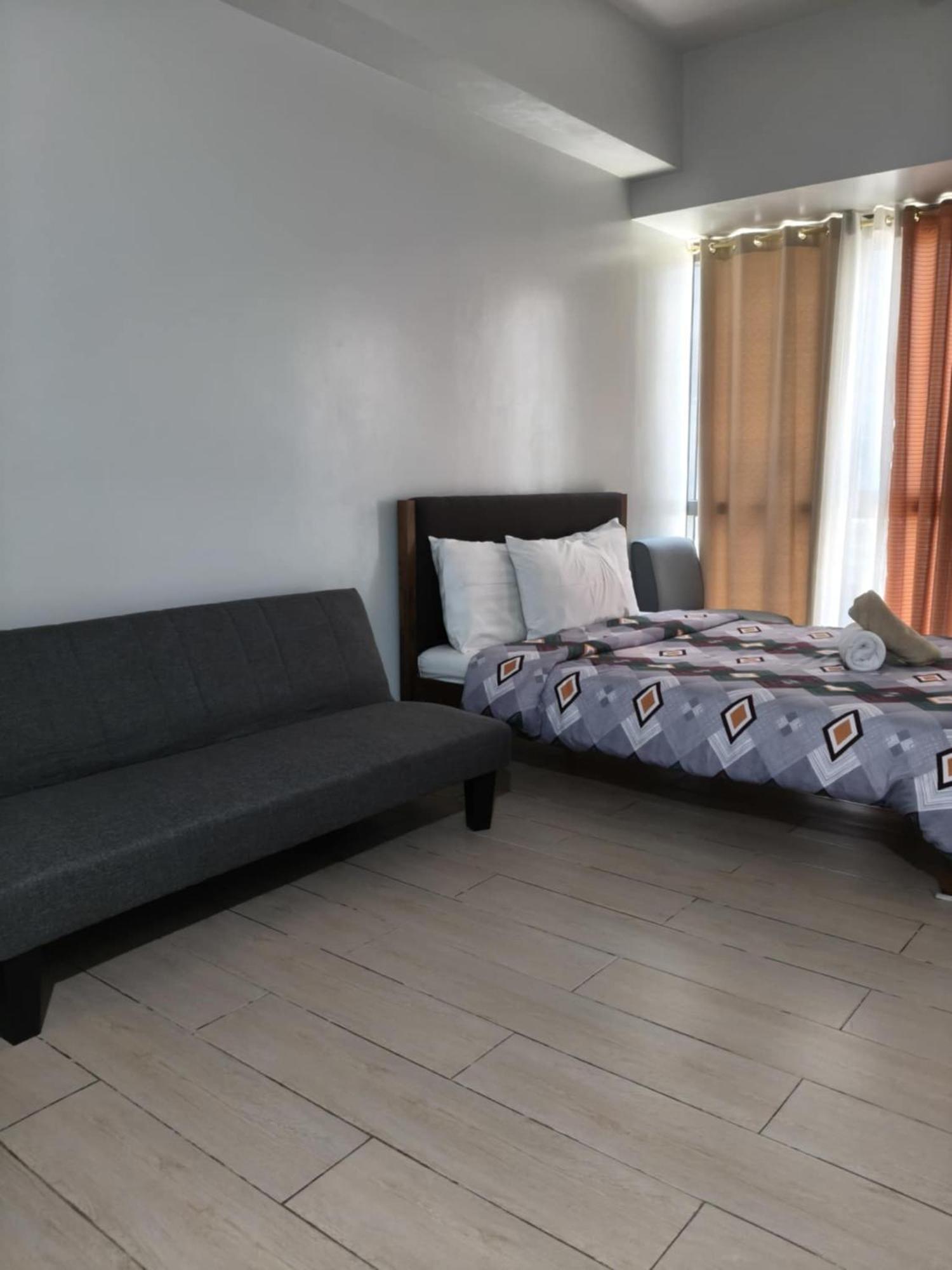 Henry'S Newport Condotel Πασάι Εξωτερικό φωτογραφία
